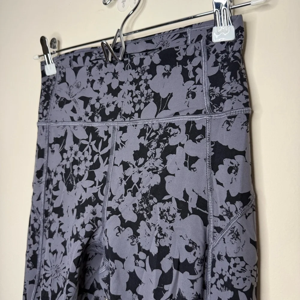 LULULEMON Effervescent Nebula Black Floral All You Do Crop Workout Yoga Leggings